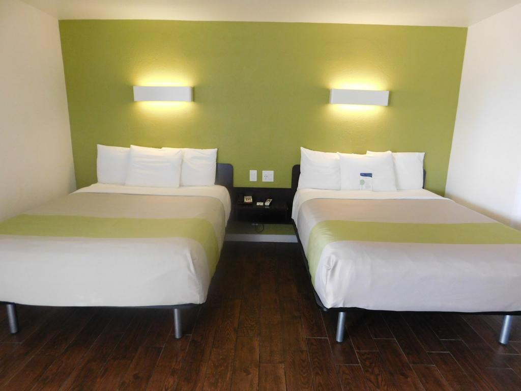 Fisherman'S Cove Inn Монтерей Экстерьер фото